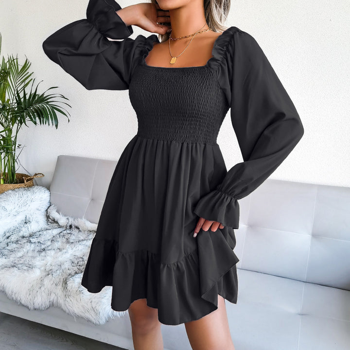 Victoria. Dress