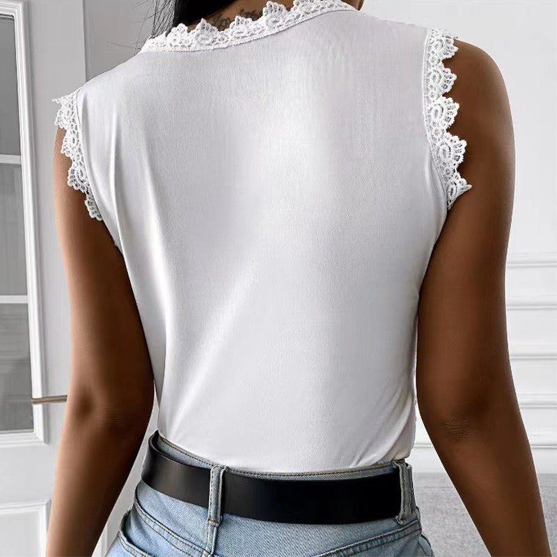 Naomi. Top